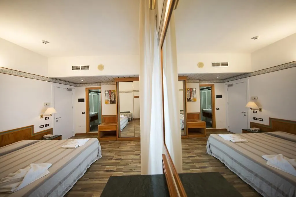 Hotel Marina Bay Rimini